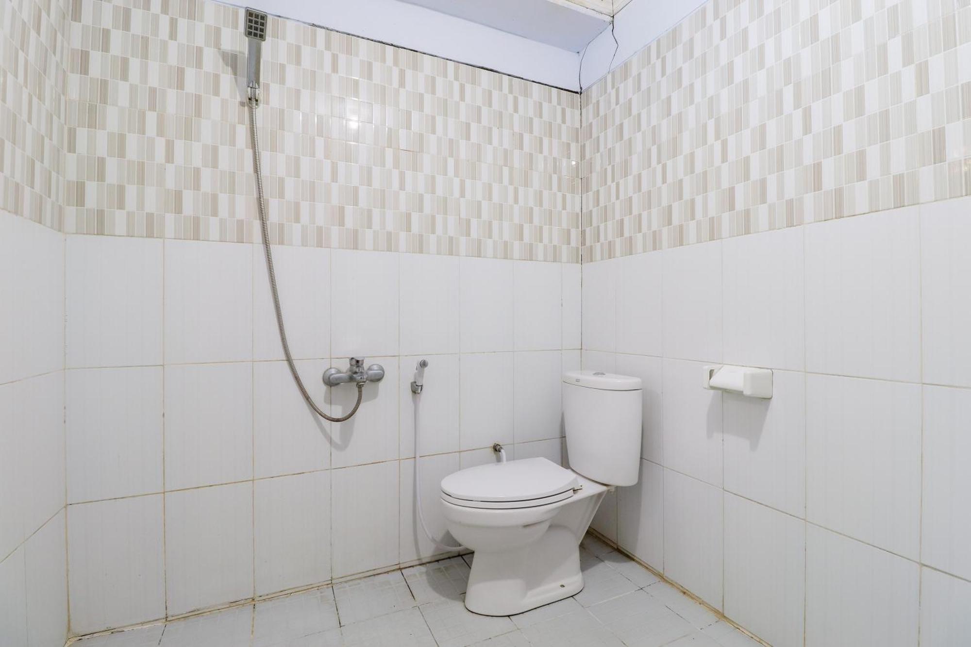 Nurudin House Lägenhet Magelang Exteriör bild