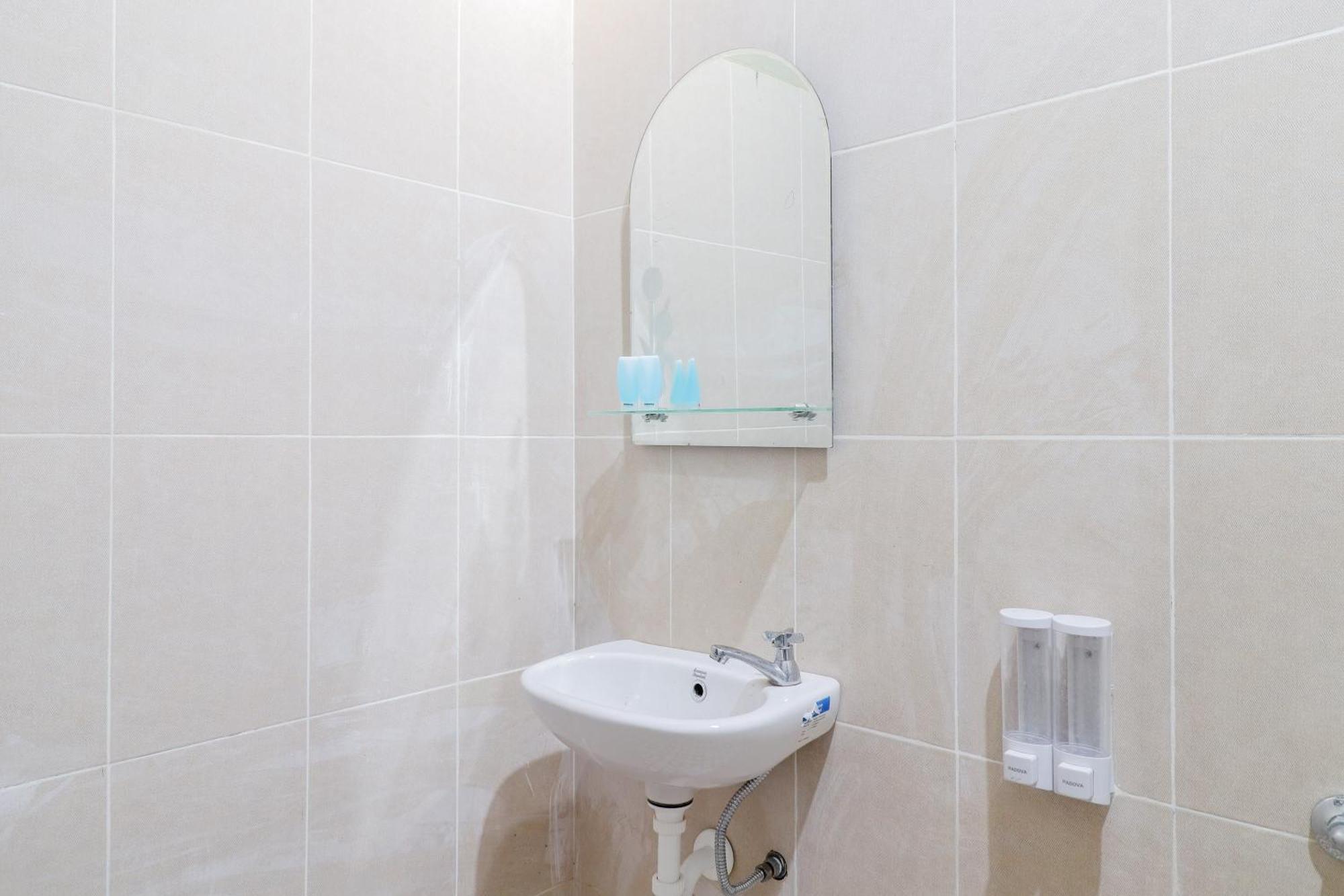 Nurudin House Lägenhet Magelang Exteriör bild