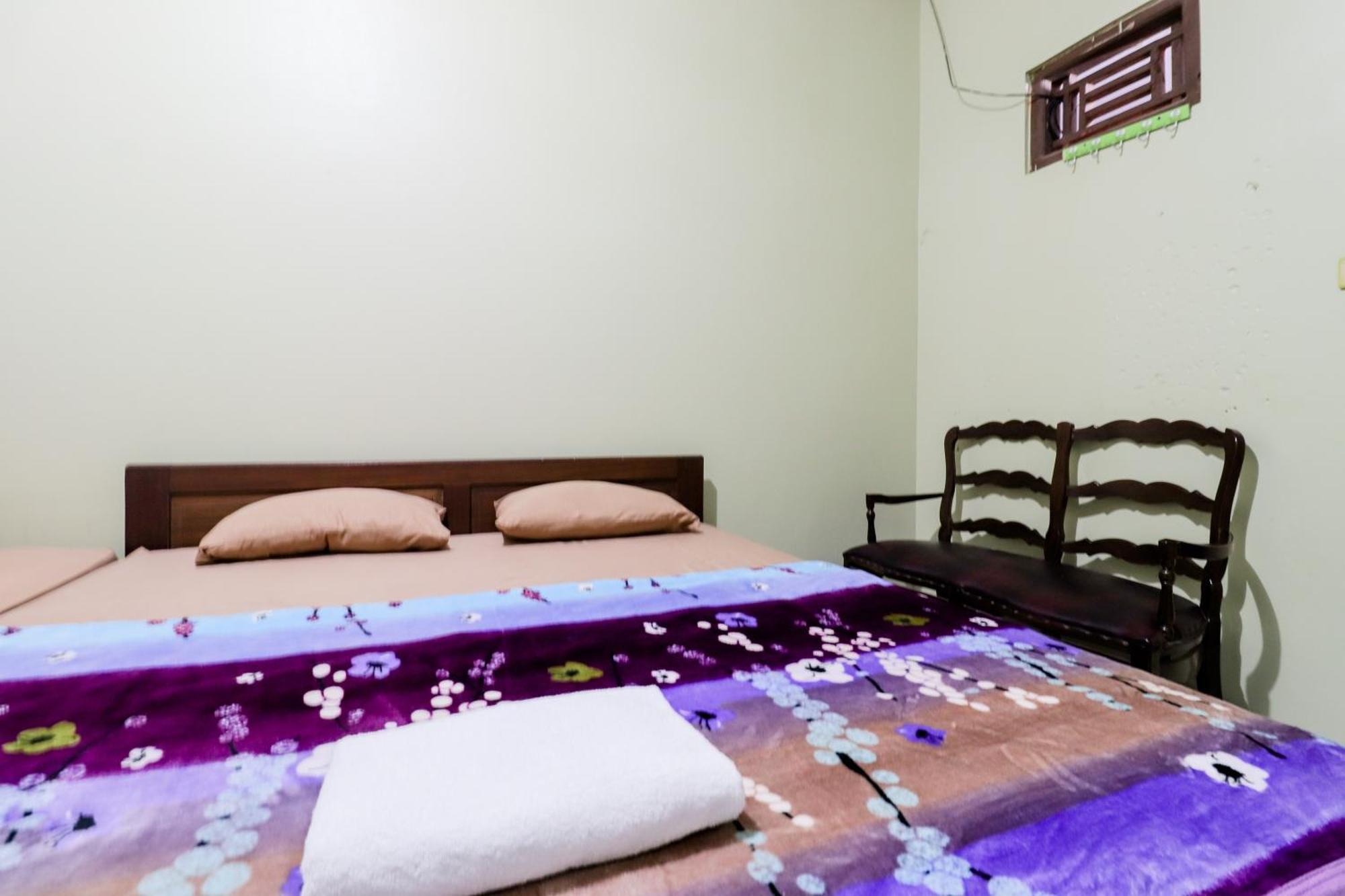 Nurudin House Lägenhet Magelang Exteriör bild