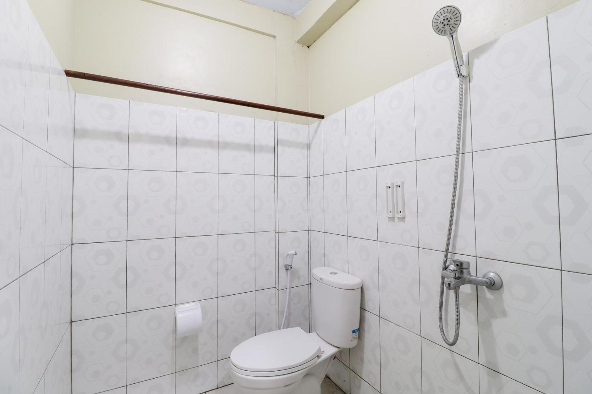 Nurudin House Lägenhet Magelang Exteriör bild